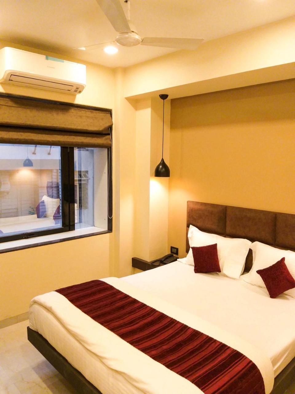 The Fountain Inn - Fort Mumbai Dış mekan fotoğraf
